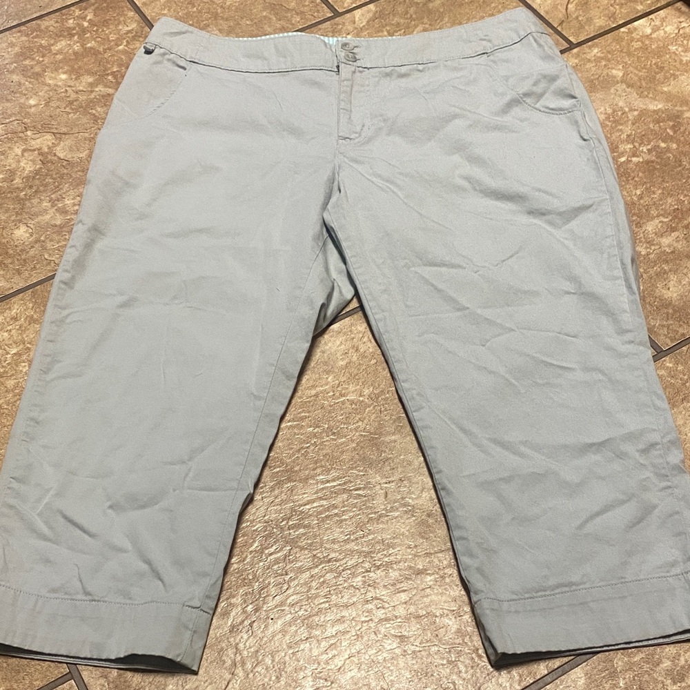 Women’s Columbia PFG Fishing Spring Size 16 Capris Summer Hiking